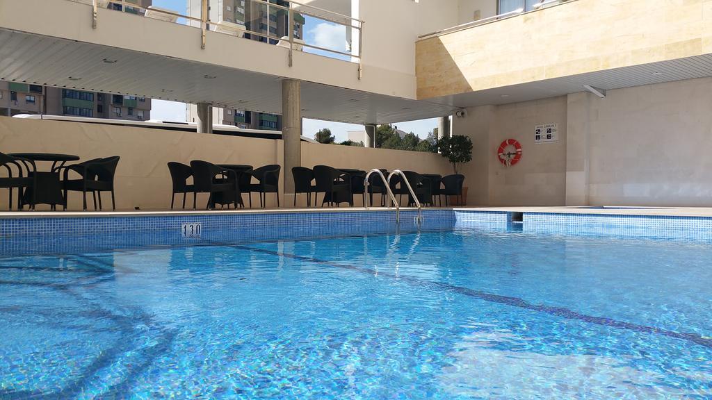 Hotel Carlos I Benidorm Buitenkant foto