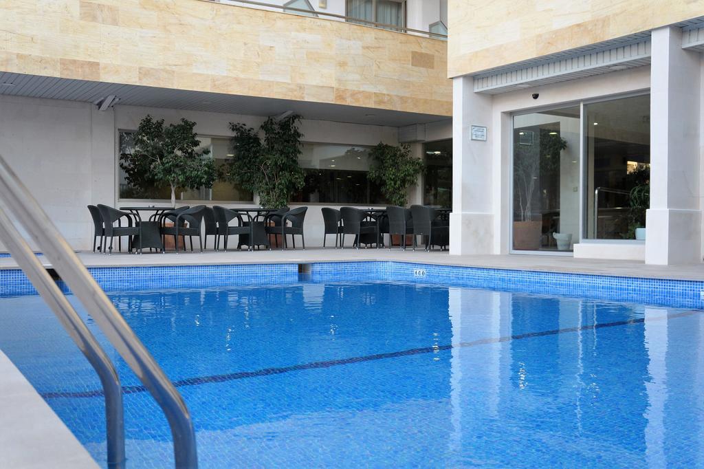 Hotel Carlos I Benidorm Buitenkant foto