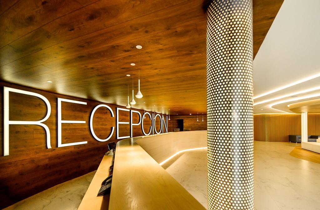 Hotel Carlos I Benidorm Buitenkant foto