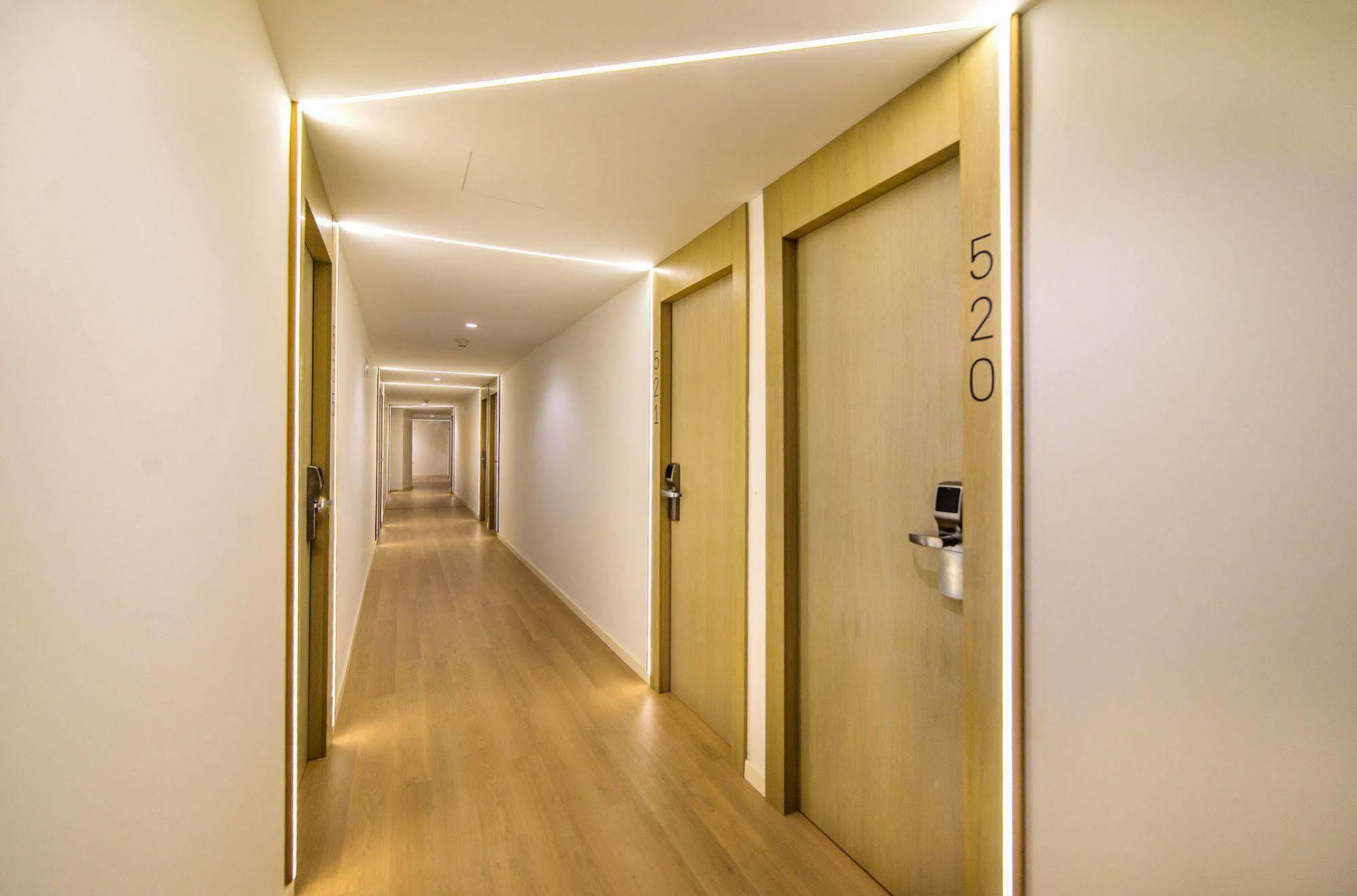 Hotel Carlos I Benidorm Buitenkant foto